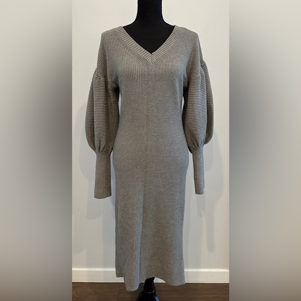 Sz.S Express Puff Sleeve Midi Sweater Dress